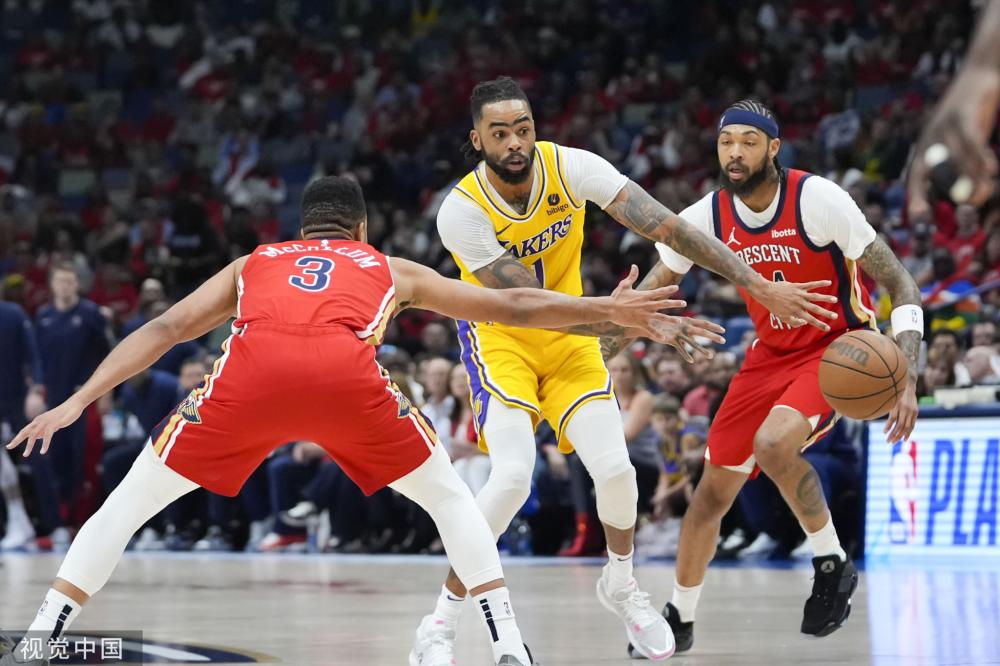 探在接受采 探在接受采