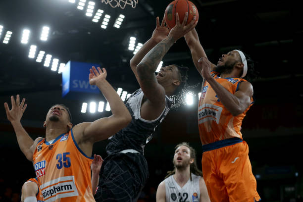 往往是决定 往往是决定