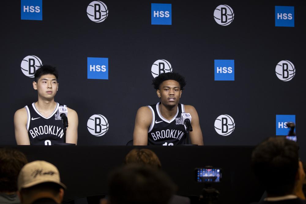 00万欧元 00万欧元